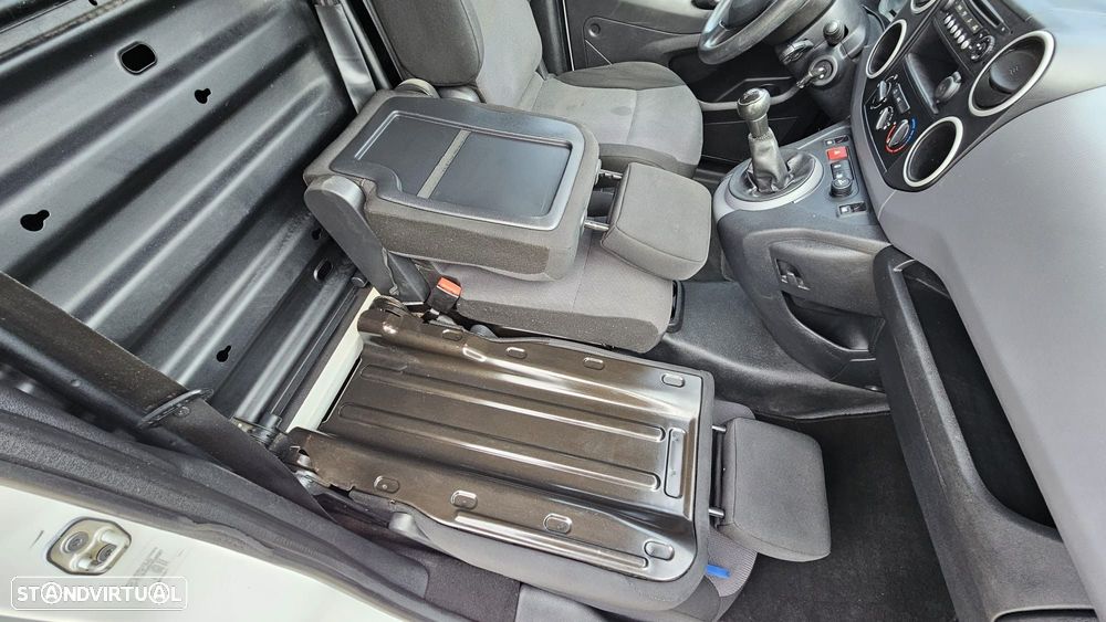 Citroën Berlingo 1.6 BlueHDi L1 Club 3L - 27