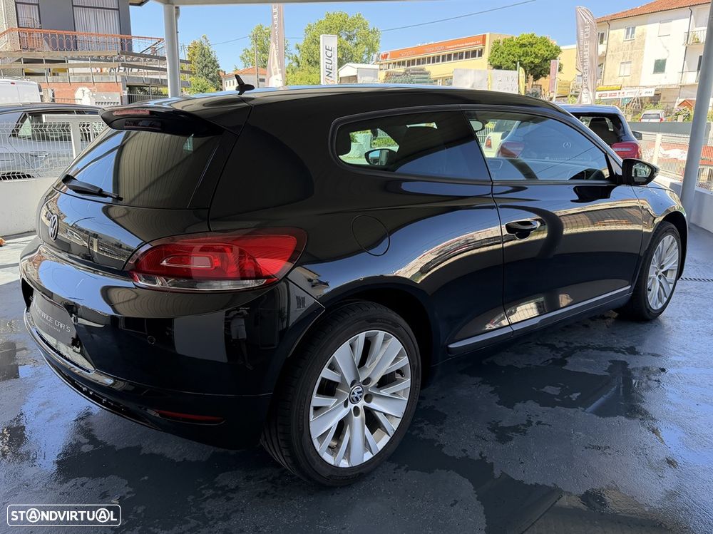 VW Scirocco 2.0 TDI Blue Motion Technologie Life - 10