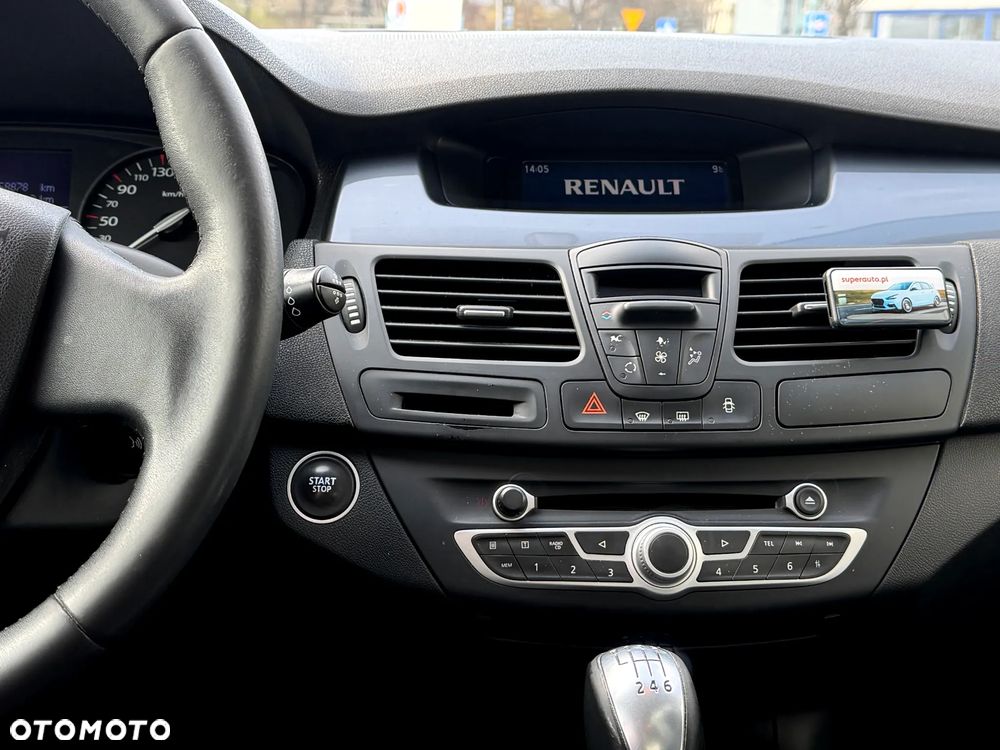 Renault Laguna 1.6 Authentique - 12