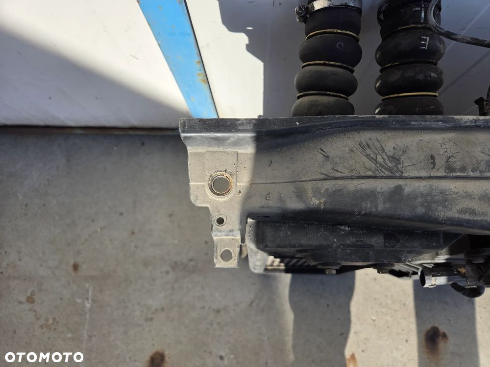 Pas przedni 1.6 E HDI Citroen C4 II B7 - 3