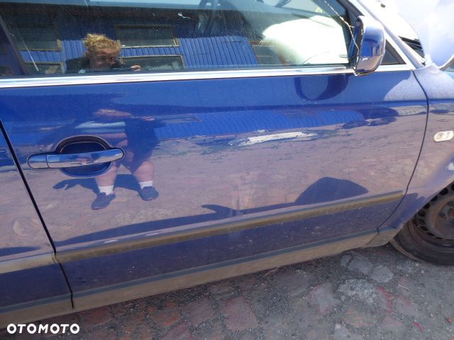 PASSAT B5 LIFT 00-05 DRZWI PRZÓD PRAWE GOŁE LC5X KOMBI 5D - 3
