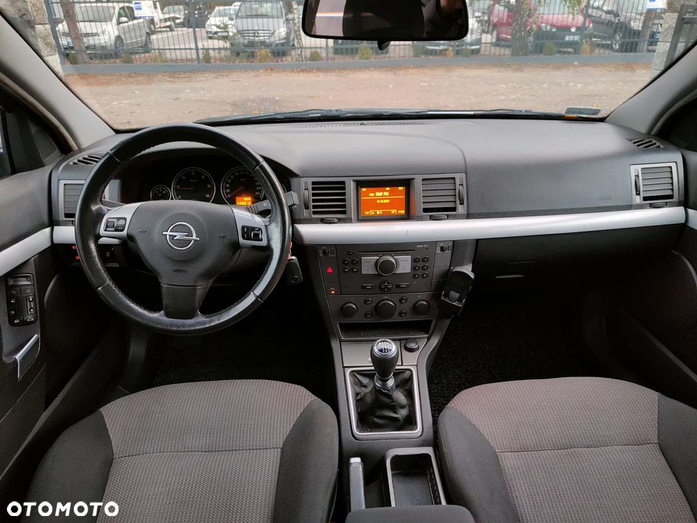 Opel Vectra 1.9 CDTI - 8