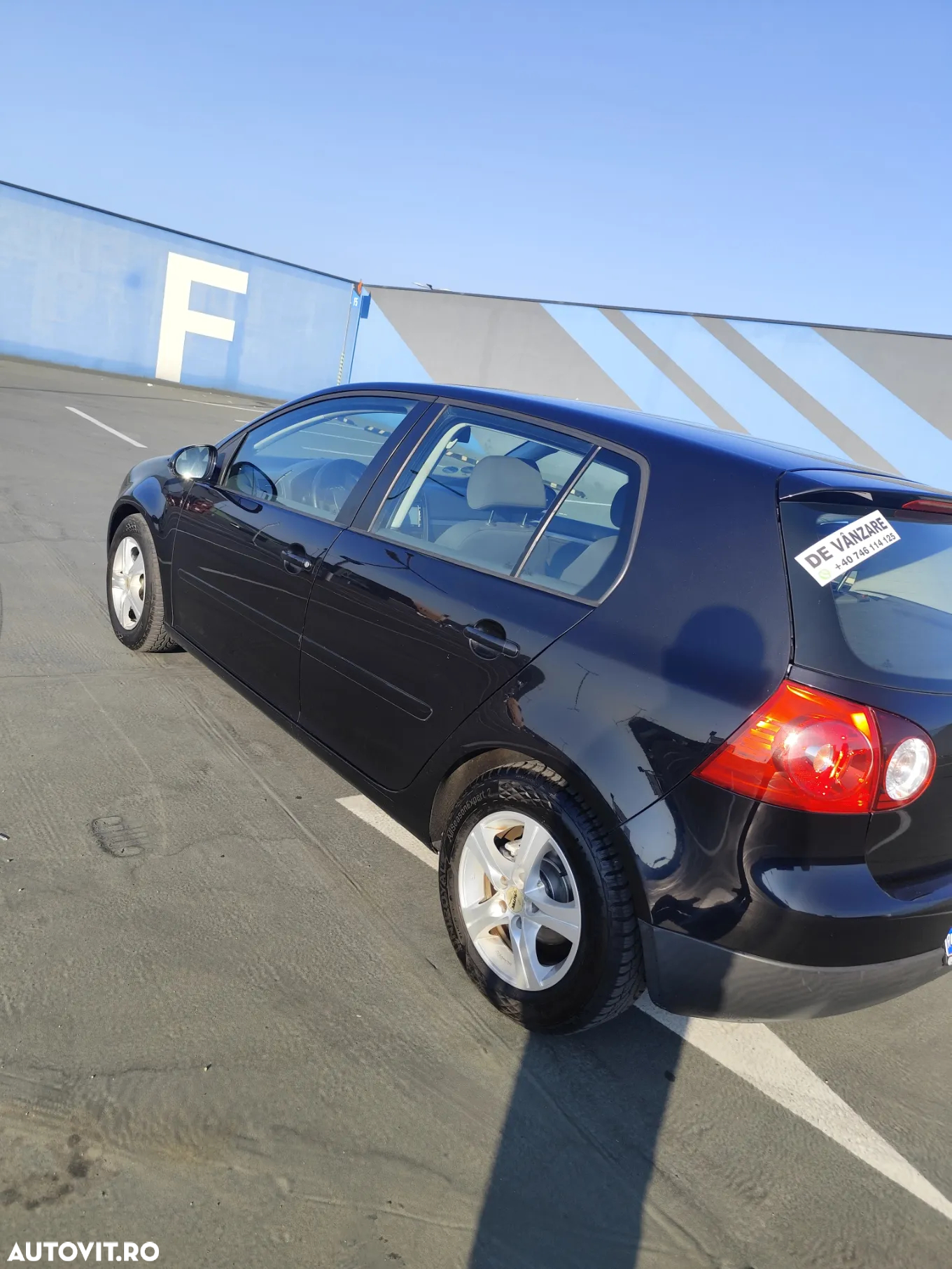 Volkswagen Golf Sportsvan - 2