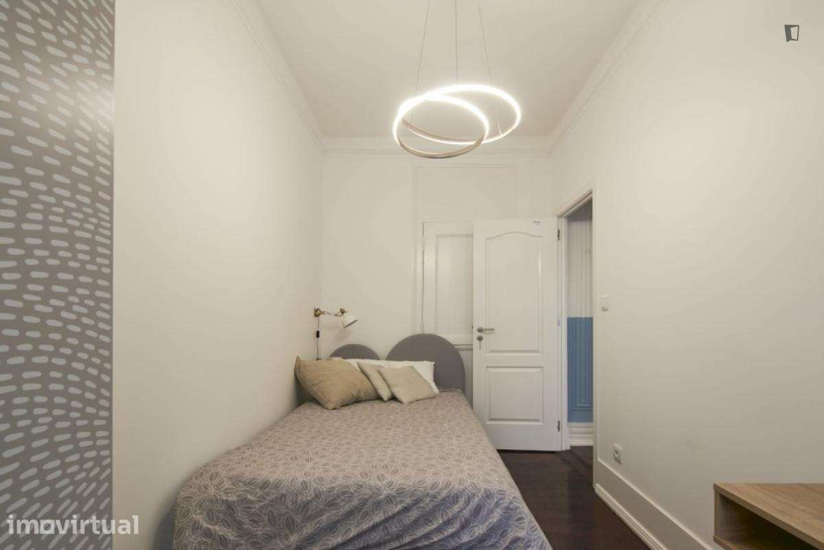Quarto - localizado em Arroios Lisbon - Grande imagem: 3/25