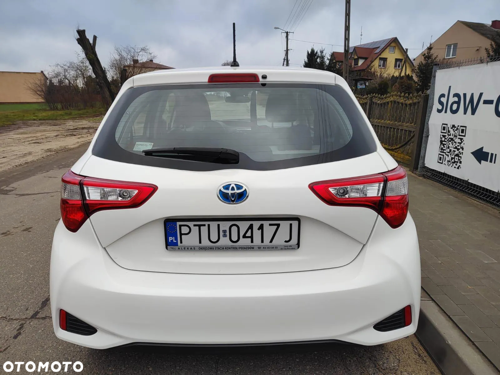 Toyota Yaris Hybrid 1.5 VVT-i Comfort - 6