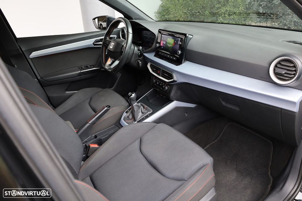 SEAT Arona 1.0 TSI FR - 53