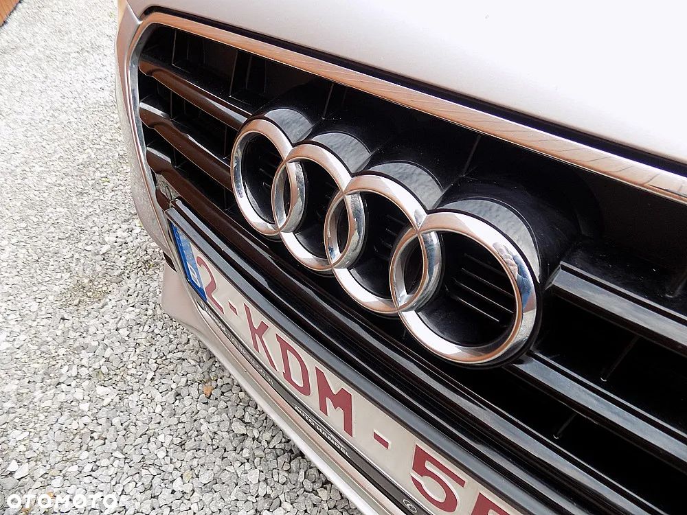 Audi A5 Cabrio 2.0 TDI S tronic sport - 25