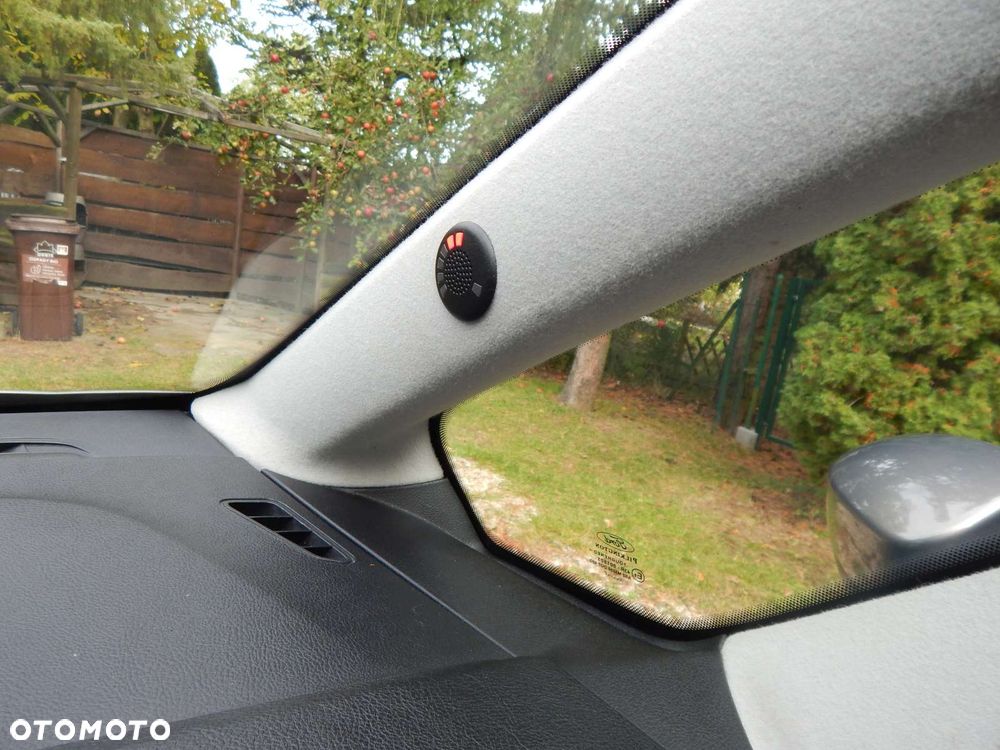 Ford Galaxy 1.6 EcoBoost Start/Stop Business Edition - 22