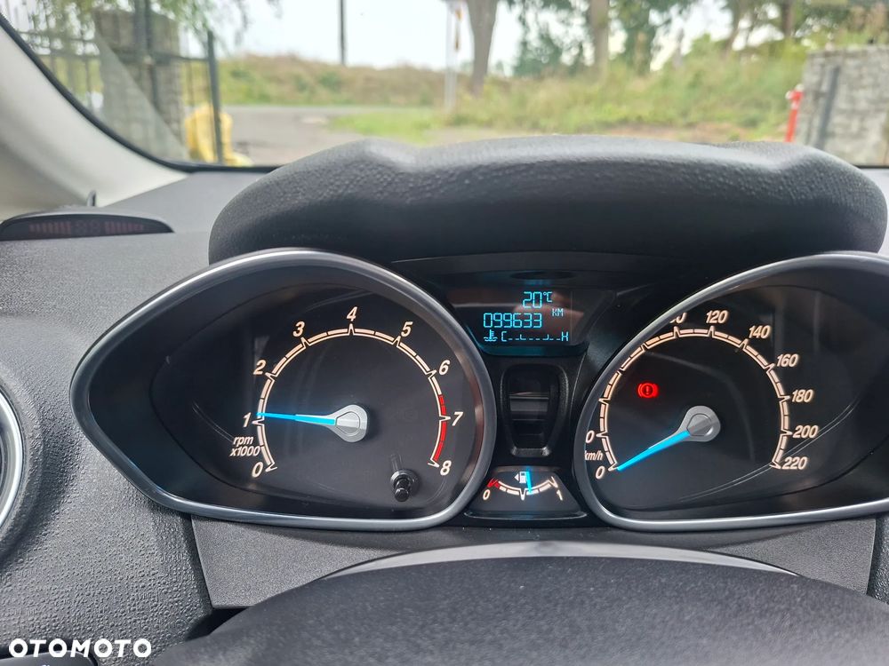 Ford Fiesta - 16