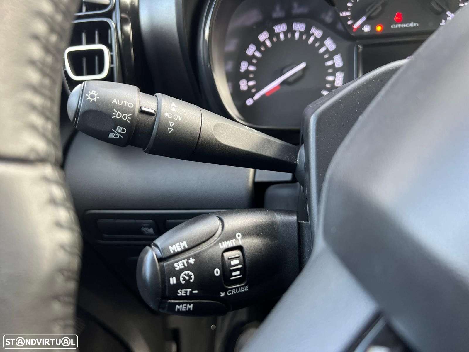 Citroën C3 Aircross BlueHDI 120 Stop & Start EAT6 FEEL PACK - 27