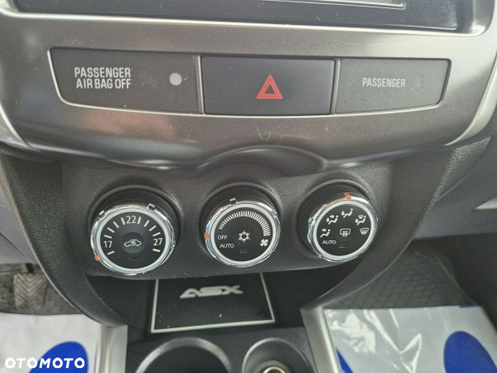 Mitsubishi ASX - 21