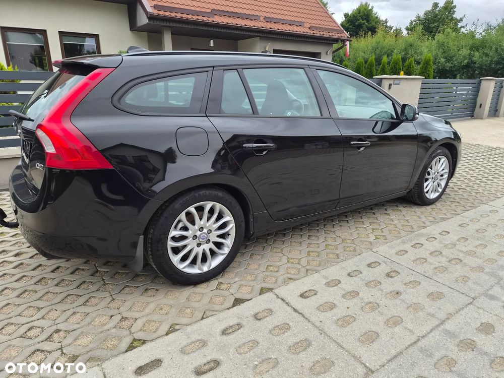 Volvo V60 D2 Kinetic - 5