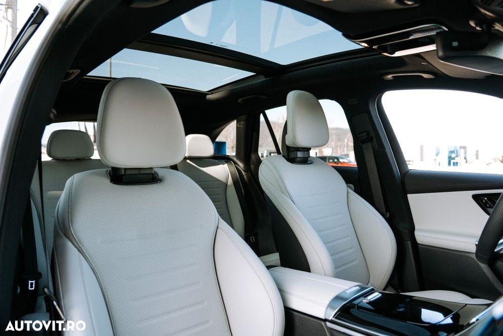 Mercedes-Benz GLC 300 e 4MATIC - 12