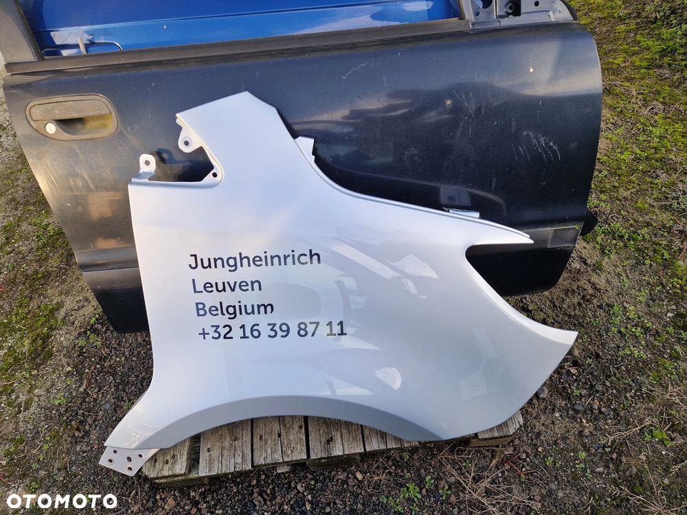 BŁOTNIK PRAWY MERCEDES SPRINTER 907 910 - 18