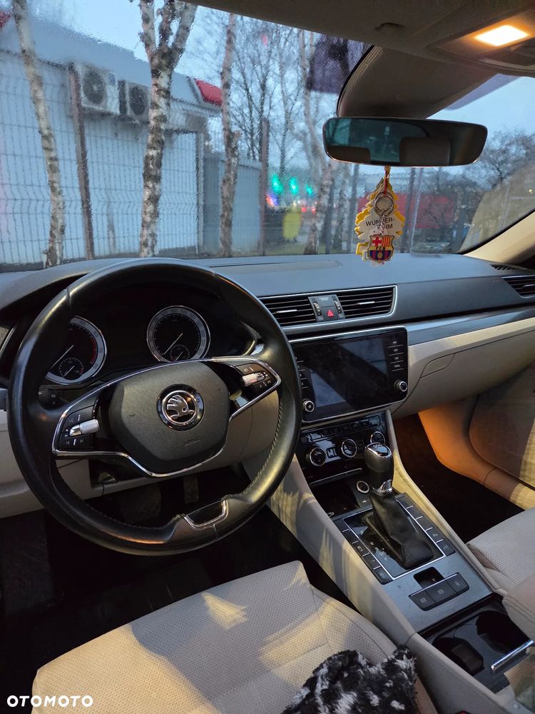 Skoda Superb 2.0 TSI Style DSG - 6