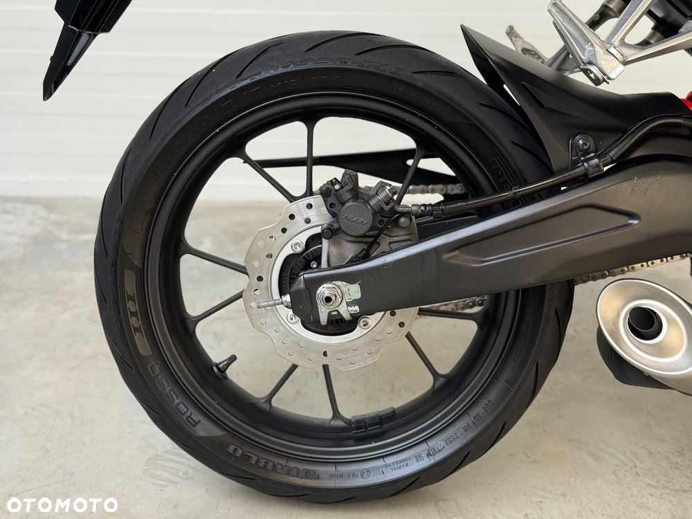 Honda CB - 15