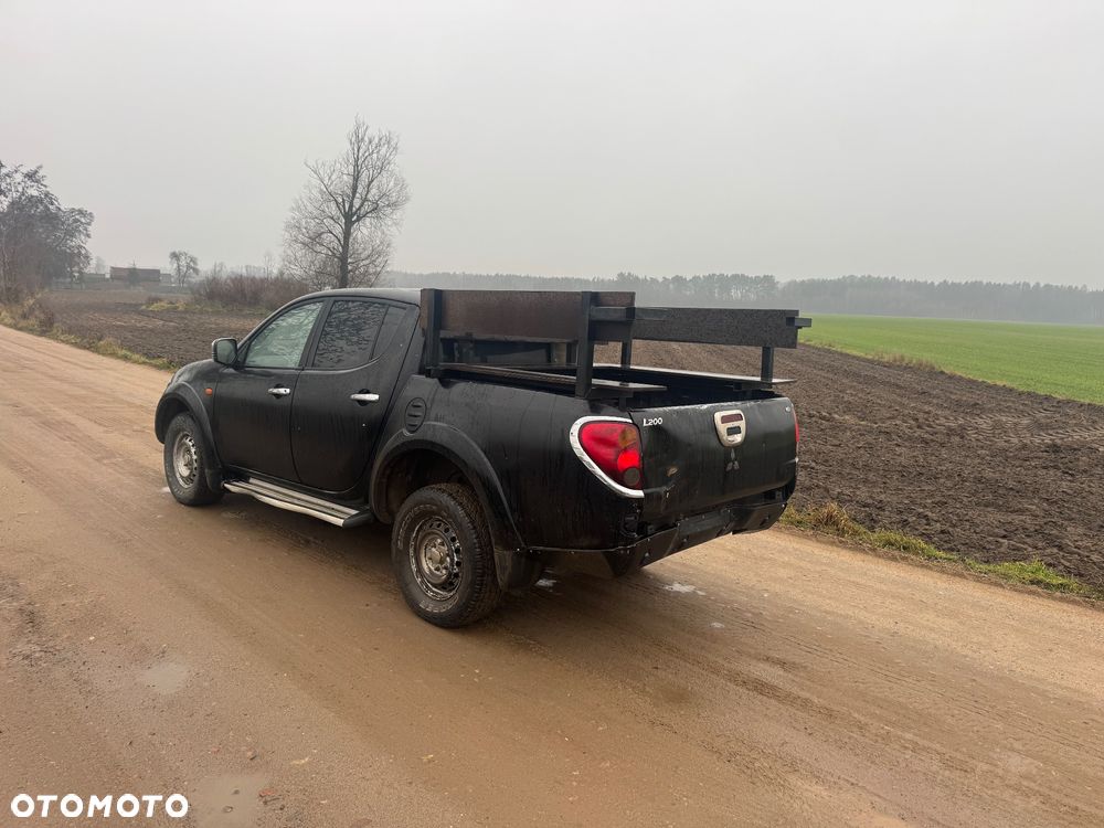 Mitsubishi L200 Pick Up 4x4 Intense Double Cab - 5