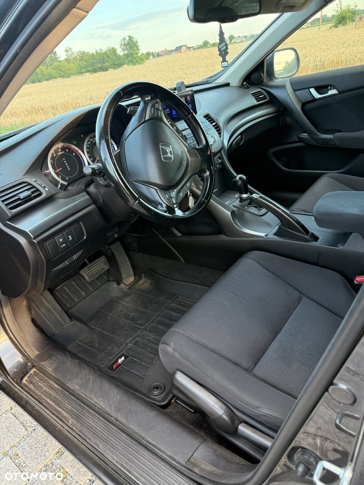 Honda Accord - 8