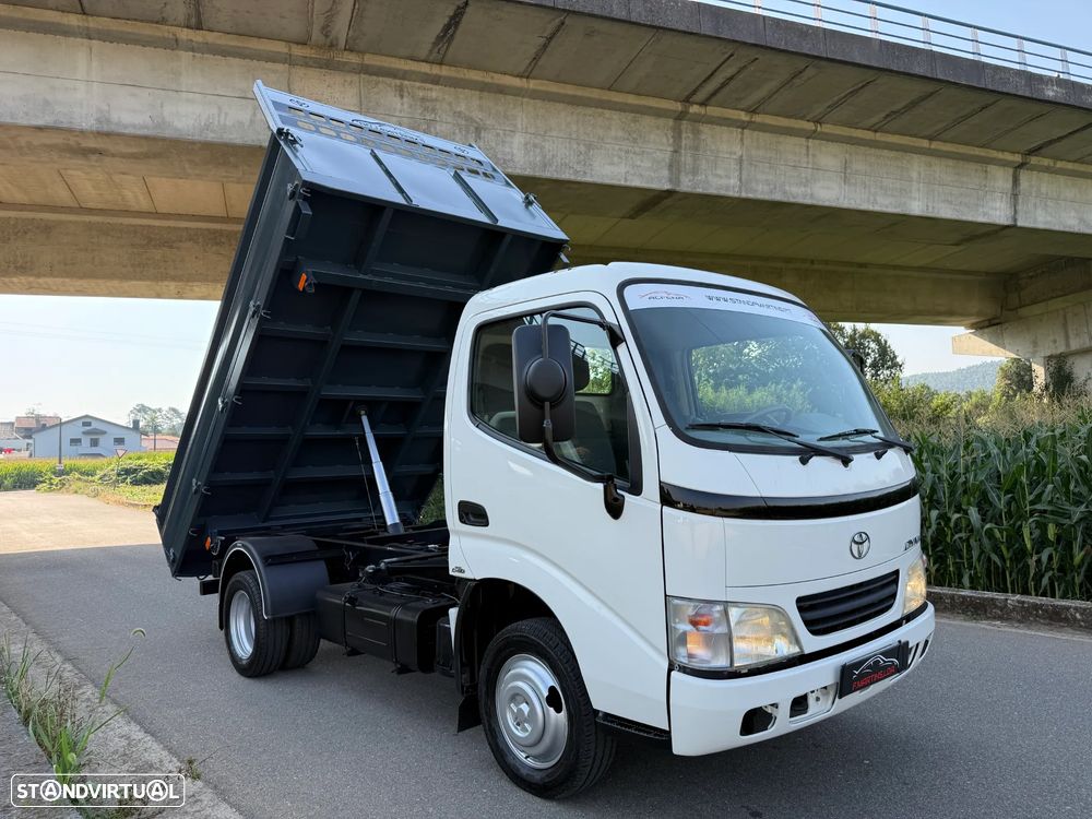 Toyota Dyna M 35.25 3.0 D4D Basculante - 5