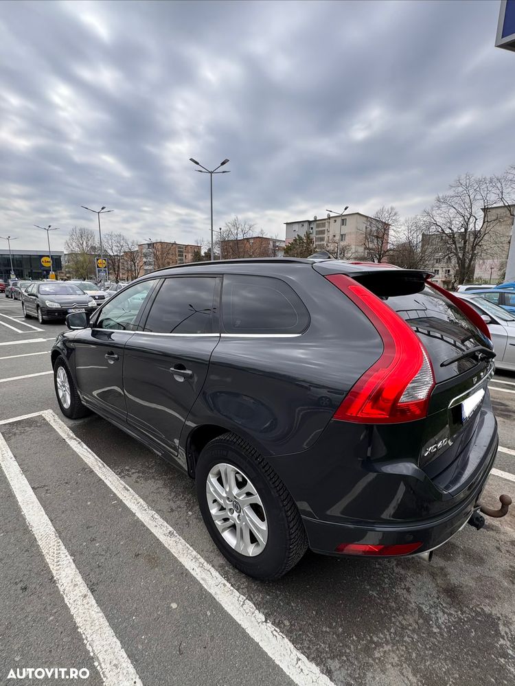 Volvo XC 60 D4 Start-Stop Kinetic - 5