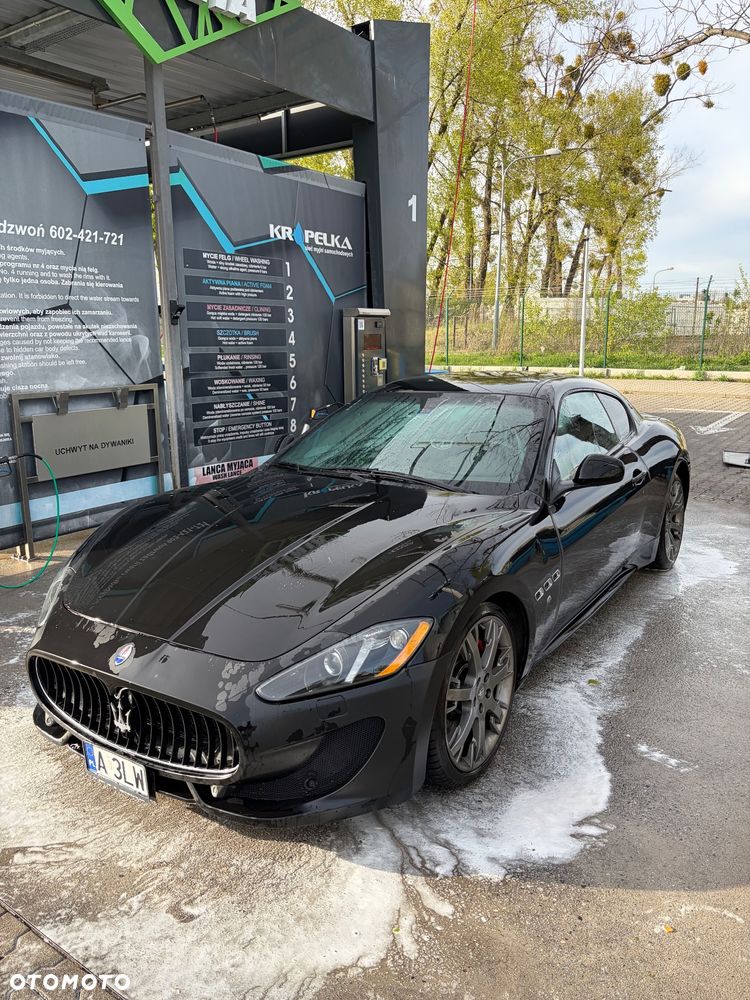 Maserati GranTurismo S Automatik - 1