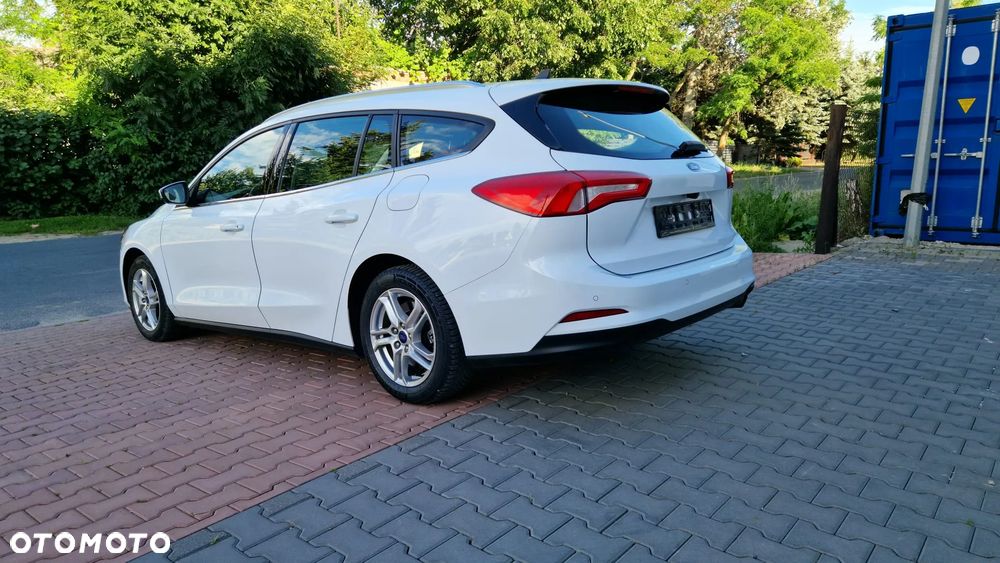 Ford Focus - 11