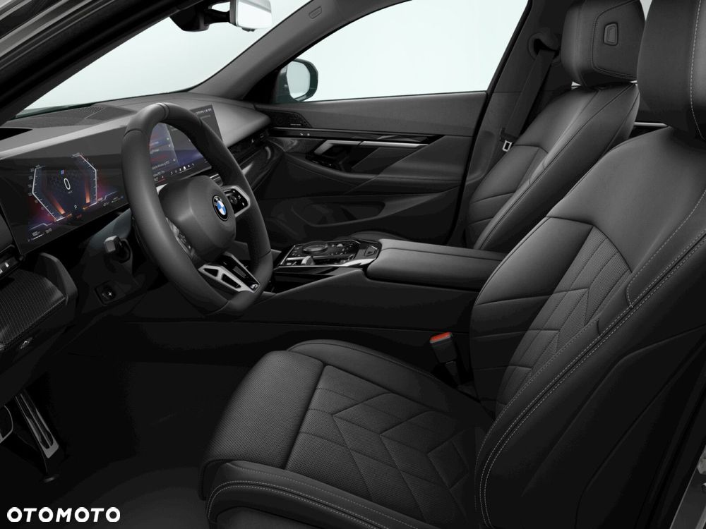 BMW Seria 5 520d xDrive mHEV M Sport - 8