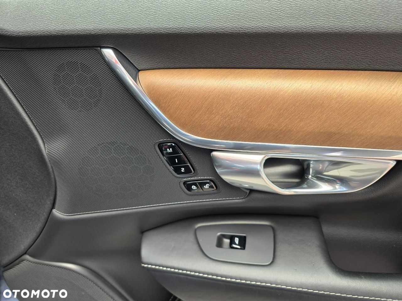 Volvo S90 - 14