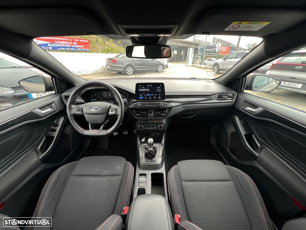 Ford Focus SW 1.5 TDCi EcoBlue ST-Line - 16