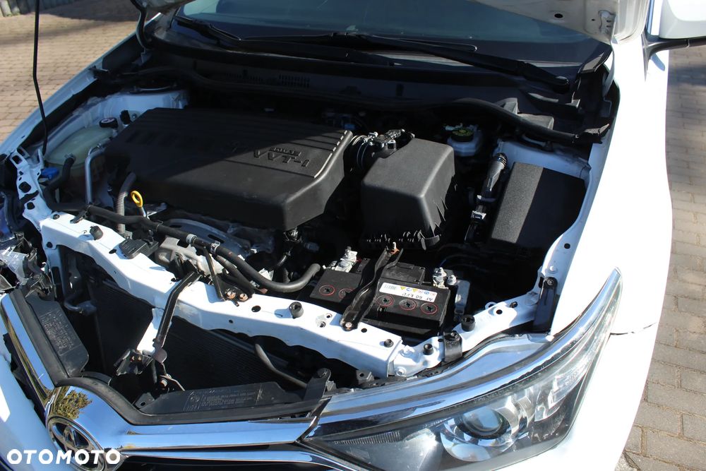 Toyota Auris 1.33 Dual-VVT-i Comfort - 9