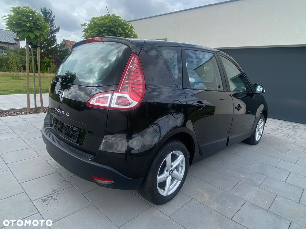 Renault Scenic 1.6 16V 110 Authentique - 4
