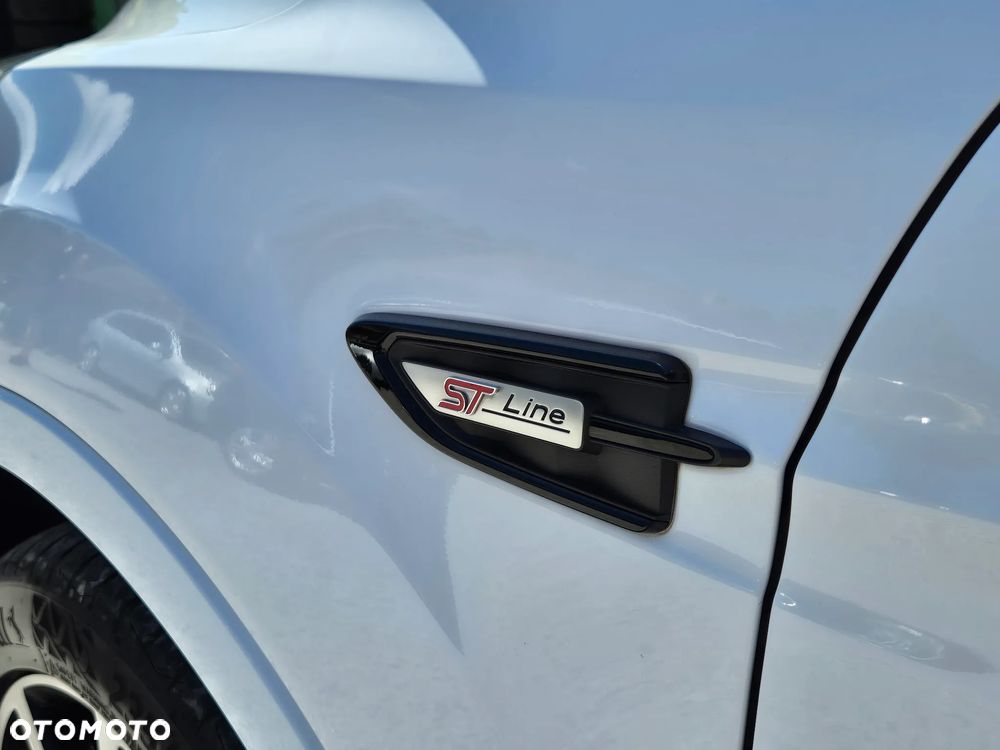 Ford Kuga 2.0 TDCi 4x4 ST-Line - 19