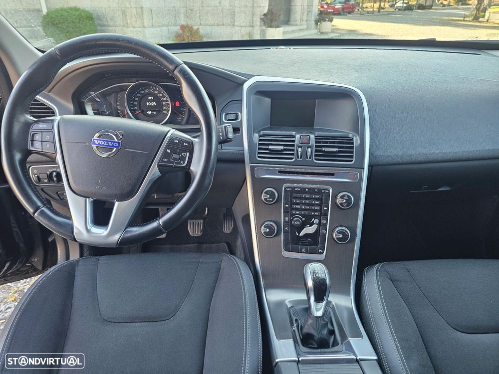 Volvo XC 60 2.0 D4 Dynamic Edition - 13