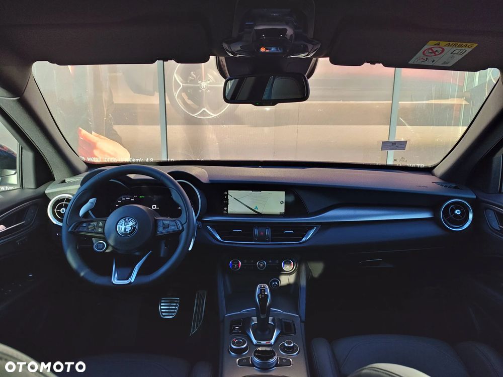 Alfa Romeo Stelvio 2.0 Turbo Veloce Q4 - 13