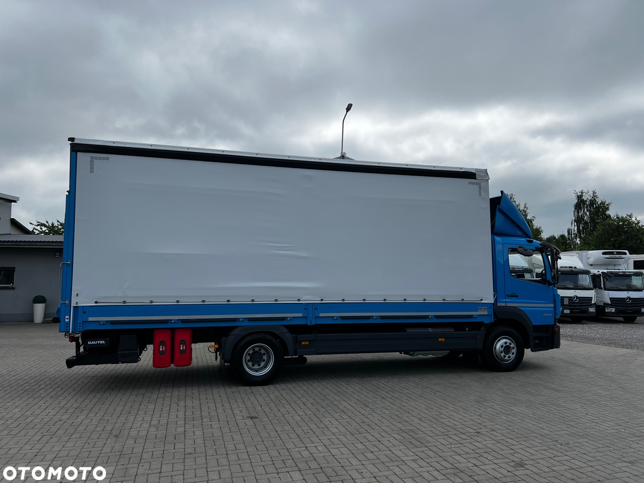 Mercedes-Benz ATEGO - 5