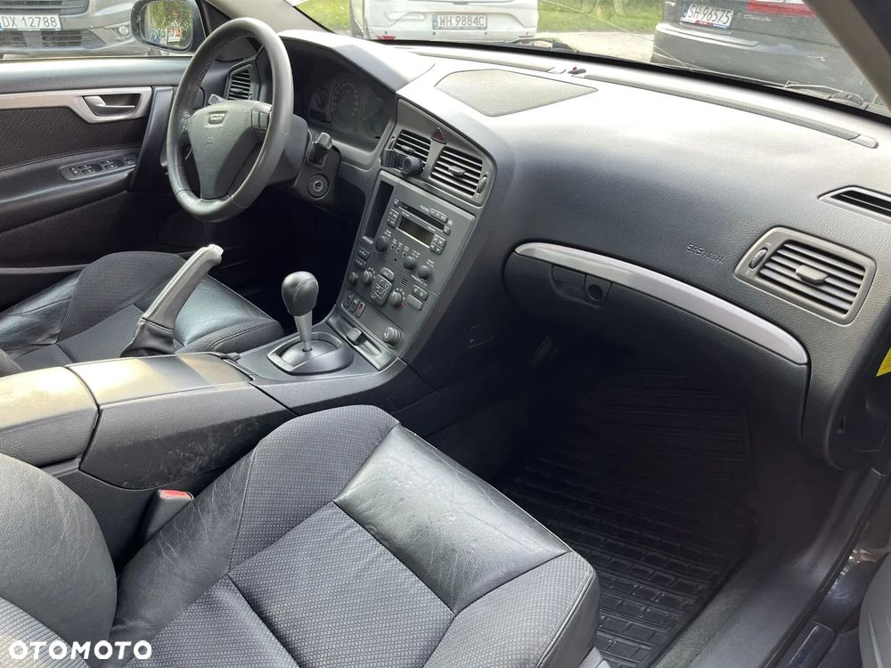 Volvo S60 2.4 D5 - 11