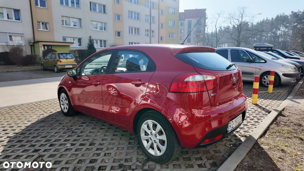 Kia Rio 1.1 crdi M - 7