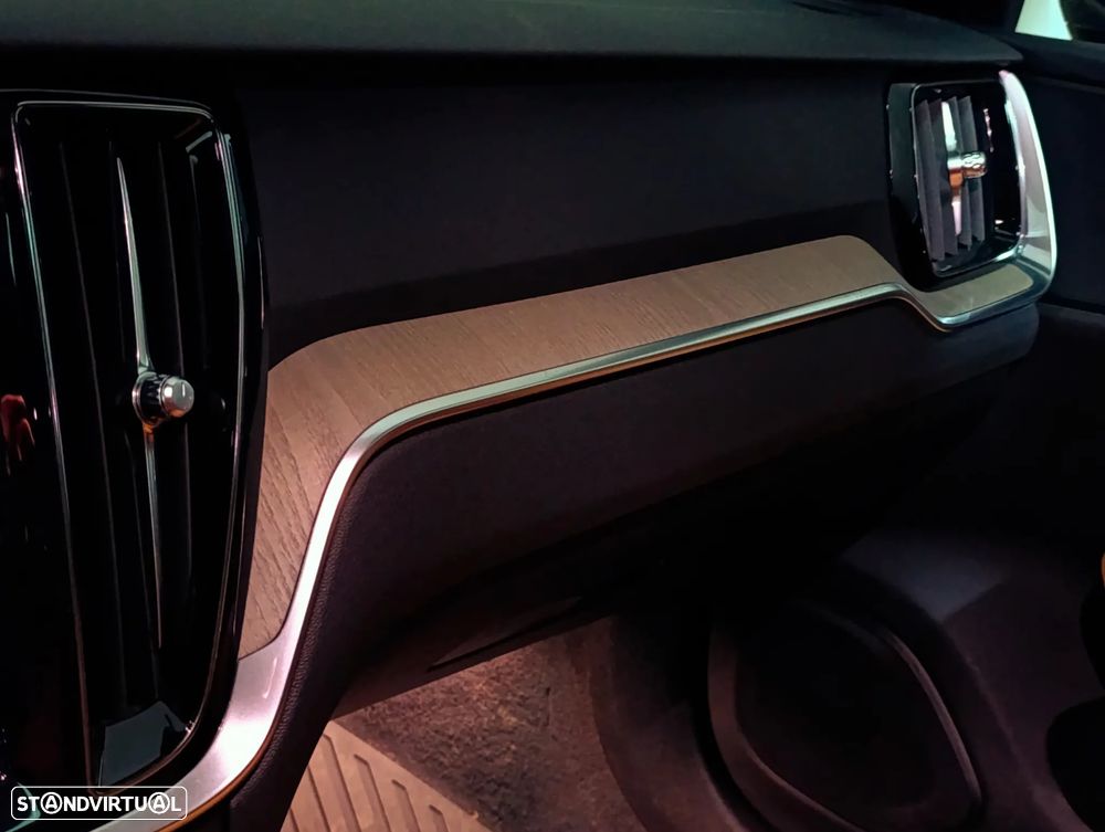 Volvo V60 2.0 T8 AWD TE Inscription Expression - 9