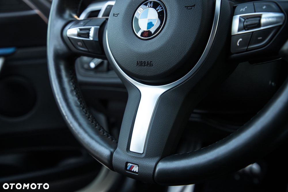 BMW 3GT 330i xDrive M Sport - 19