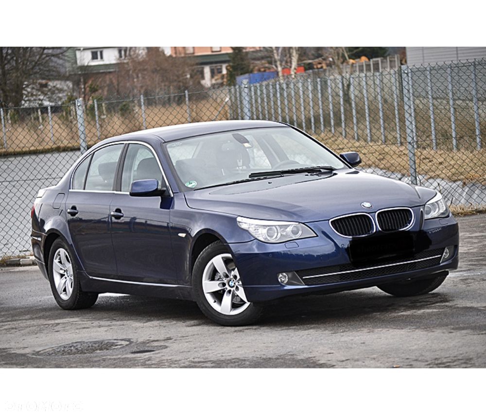 BMW Seria 5 520i - 2