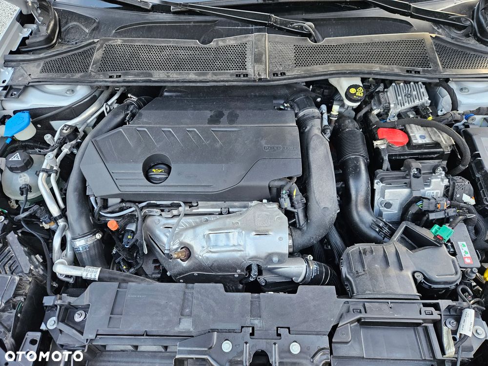 Peugeot 308 Hybrid 180 e-EAT8 Active Pack - 9