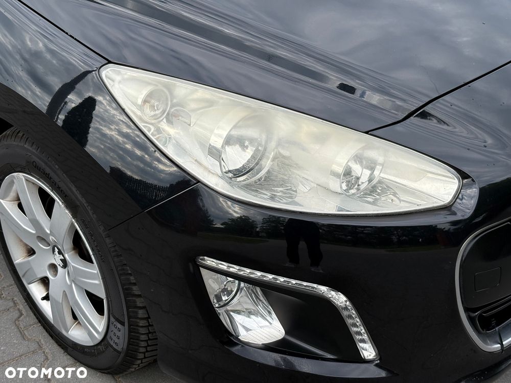 Peugeot 308 1.6 HDi Premium - 3