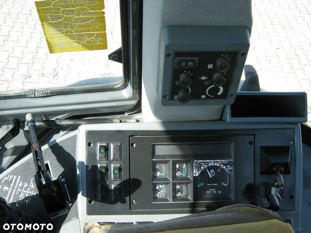 Case 580 SLE - 15