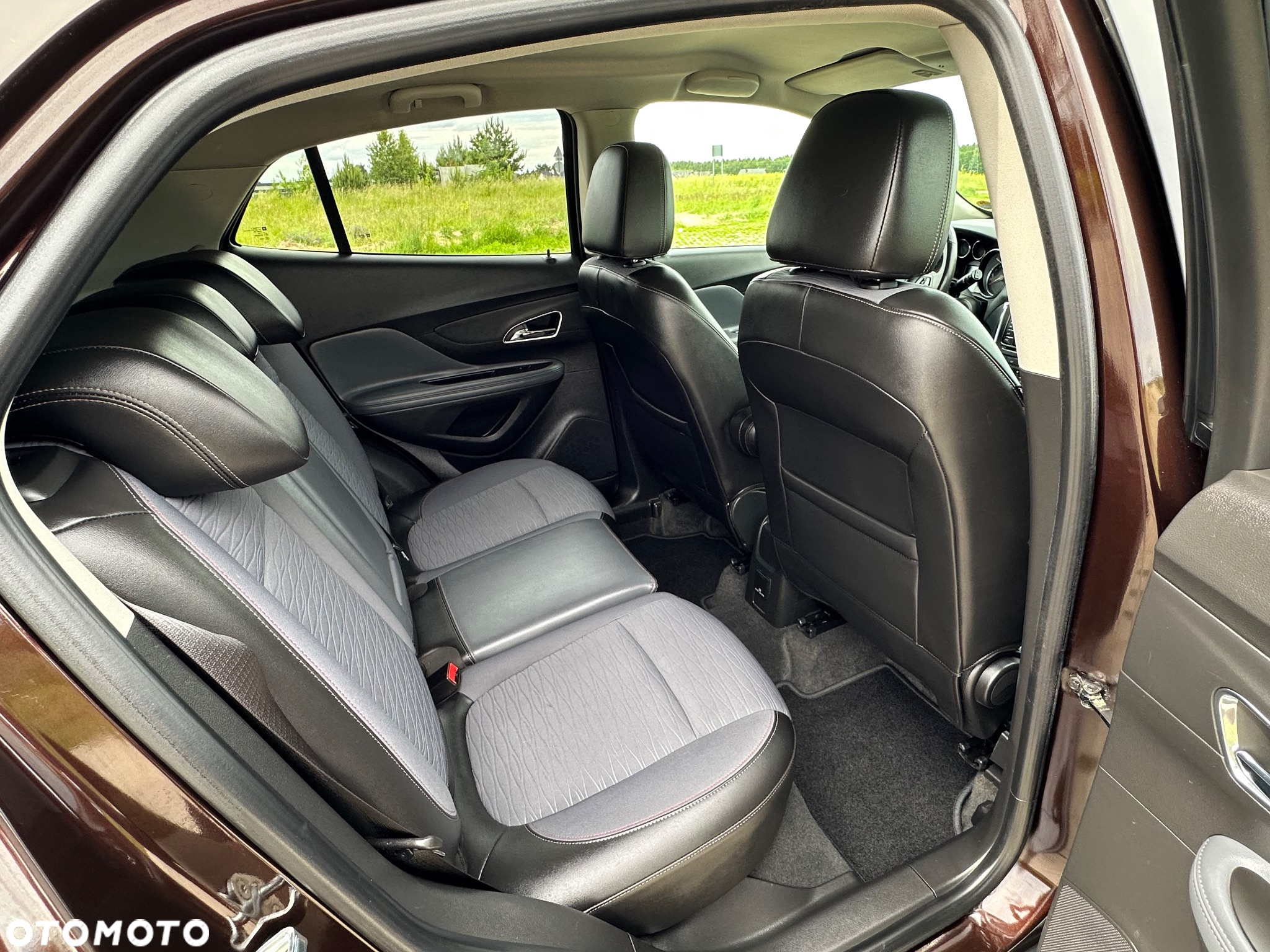 Opel Mokka X 1.4 T Design Line S&S - 28