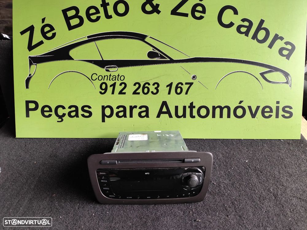 SEAT IBIZA 6J AUTO RADIO - R133 - 2