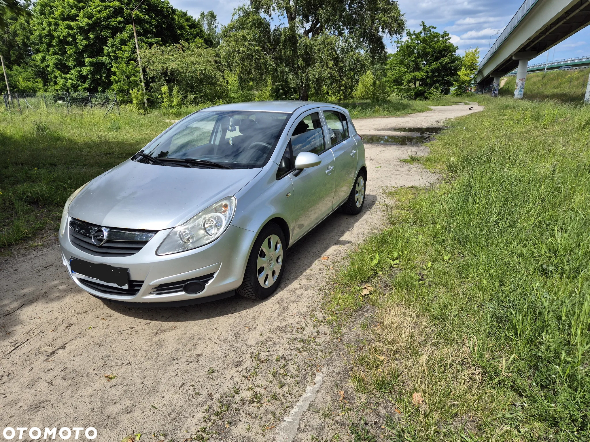 Opel Corsa 1.4 16V Enjoy - 11