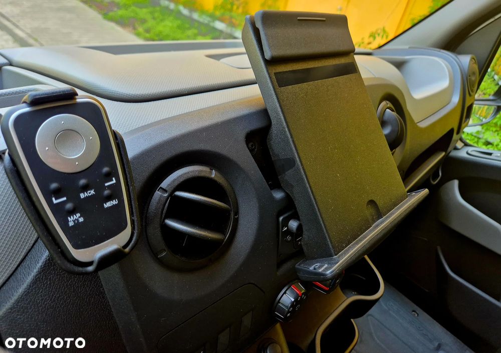 Renault Master - 25