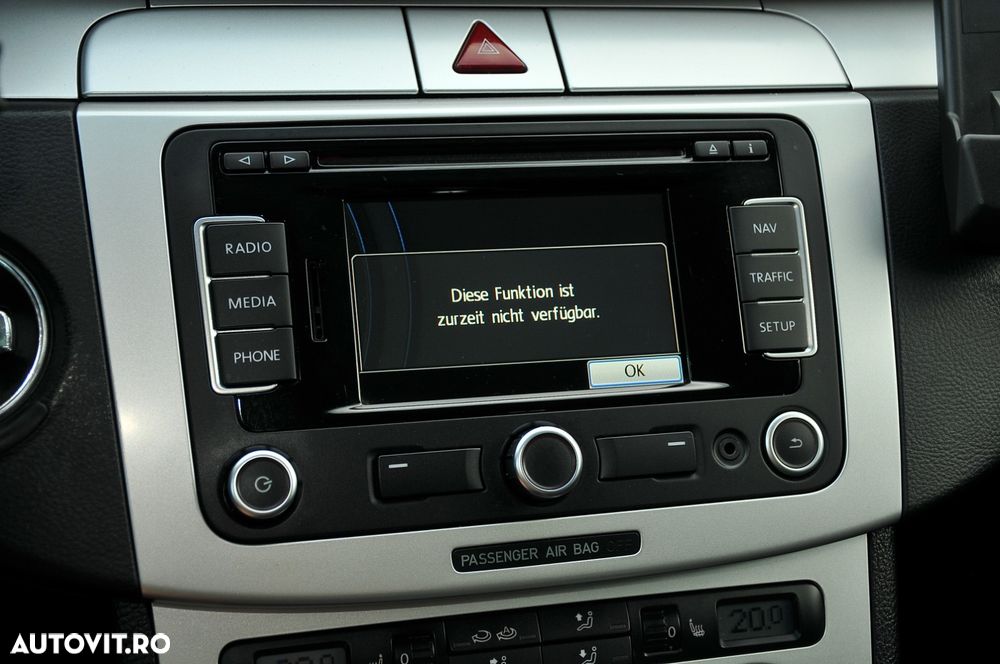 Volkswagen Passat - 19