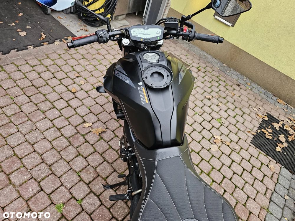 Yamaha MT - 3