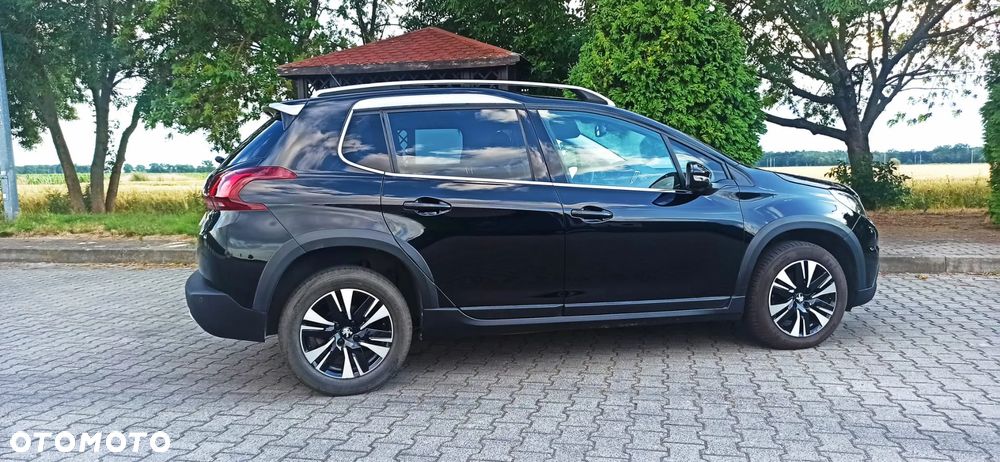 Peugeot 2008 1.2 Pure Tech GPF Crossway S&S EAT6 - 17